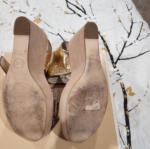 Michael Kors wedge sandals - Picture 4 of 6
